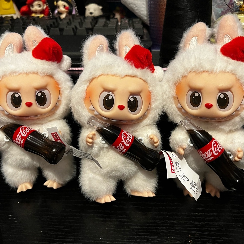 Popmart x Coca Cola Labubu - Surprise Shake